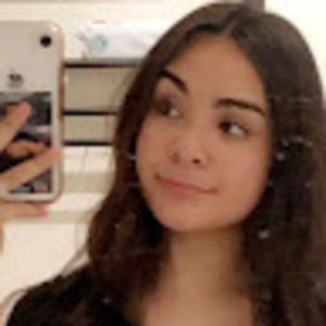 Meet your Posher, Yamila